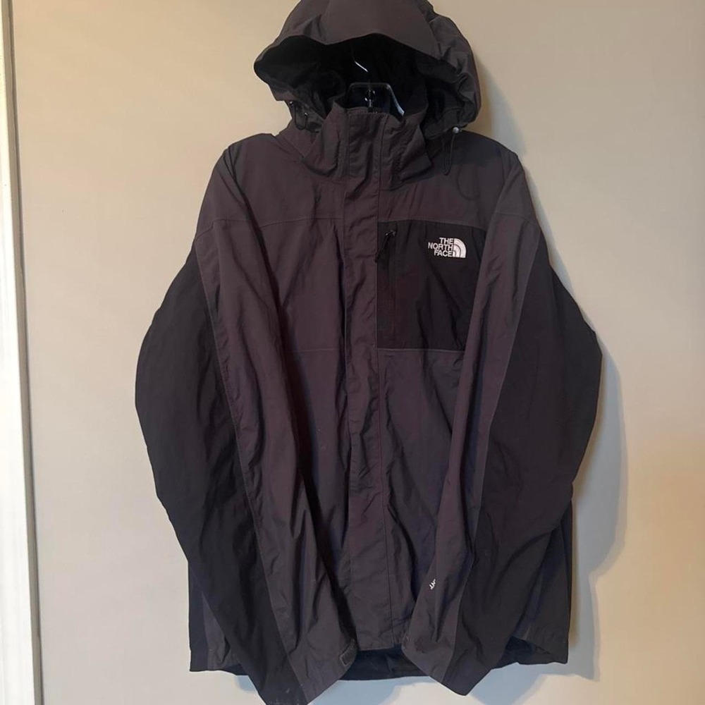 The North Face Men's Black and Grey Jacket